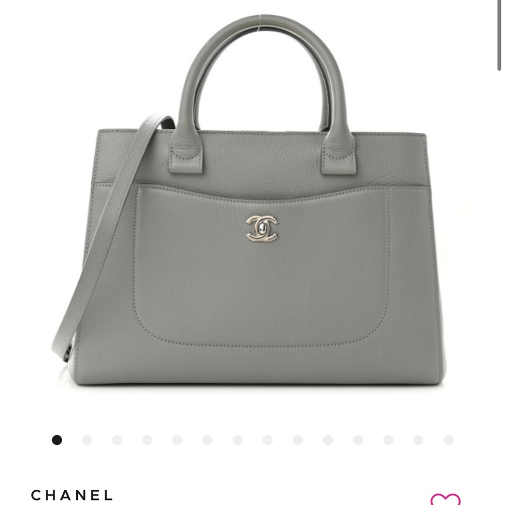 Chanel Grained Calfskin Small Neo Executive Shopper Tote Grey